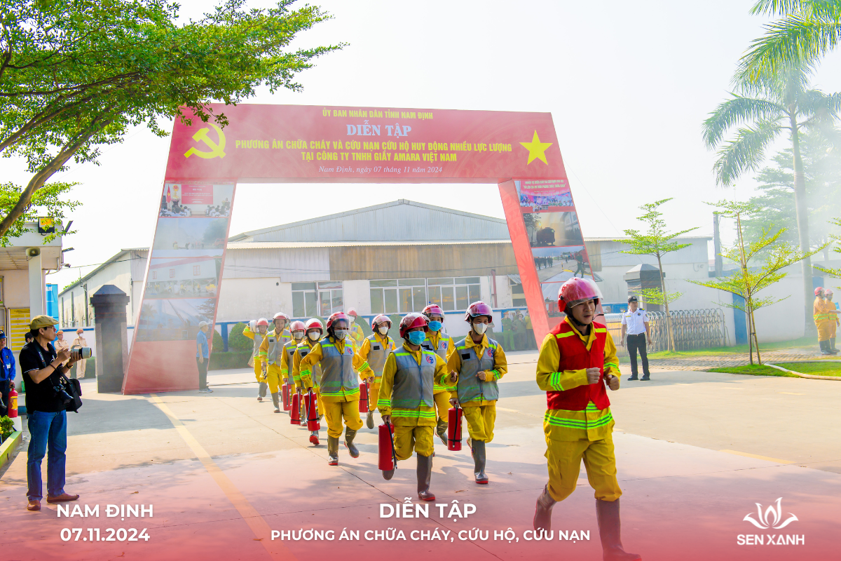 tập hợp v&agrave;o vị tr&iacute; sẵn s&agrave;ng&nbsp;