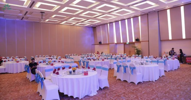 Bảng giá cho thuê bàn ghế sự kiện mới nhất 2025