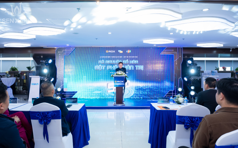 Đại diện công ty Rox phát biểu ý kiến