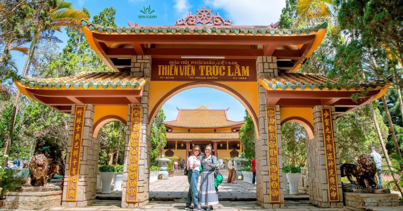 Gi&aacute;o hội phật gi&aacute;o thiền Viện Tr&uacute;c l&acirc;m
