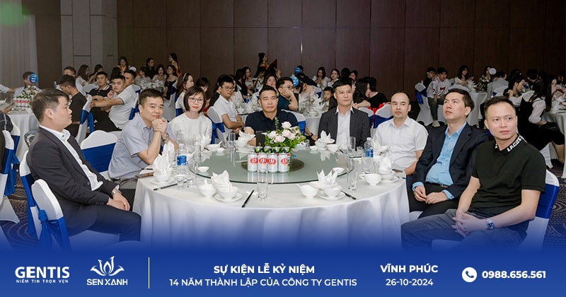 Lễ kỷ niệm c&oacute; nhiều kh&aacute;ch mời tham dự