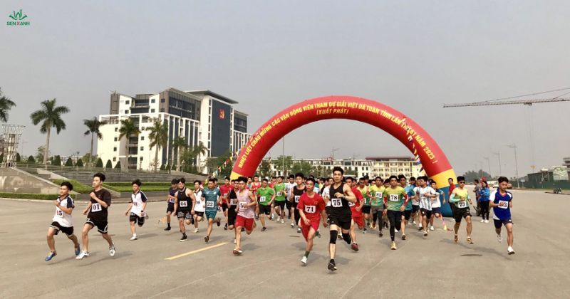 Tổ chức đi bộ/chạy bộ n&acirc;ng cao sức khoẻ
