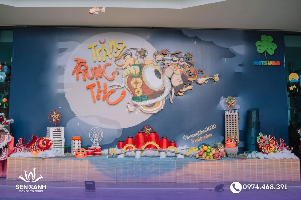 Trang tr&iacute; s&acirc;n khấu 